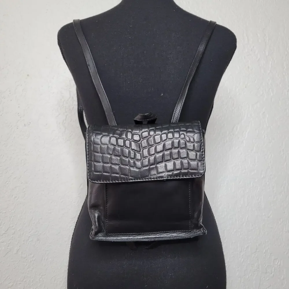 VTG 90s Wilson's Leather Croc Embossed Black Mini Backpack Adjustable Purse✨️NWT